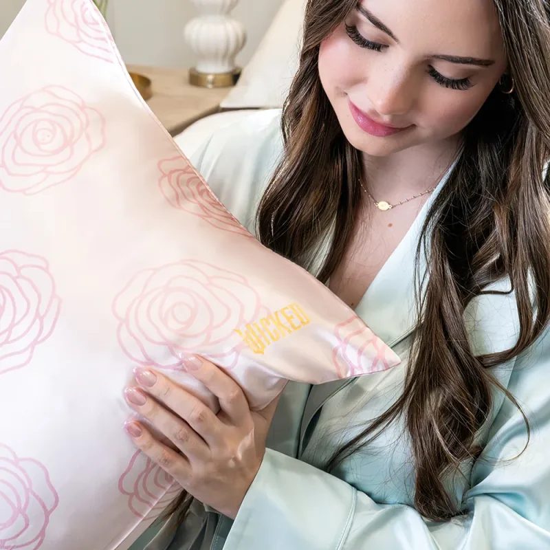 Pillowcase - Wicked - Perfectly Pink - Queen