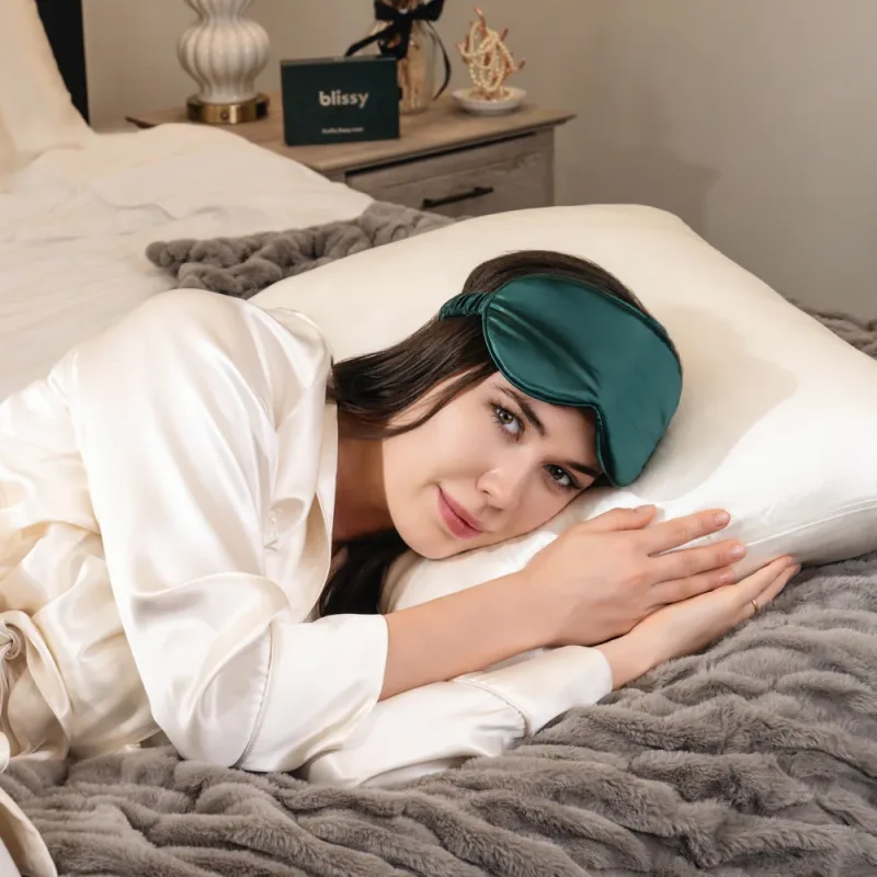 Sleep Mask - Emerald - Profile