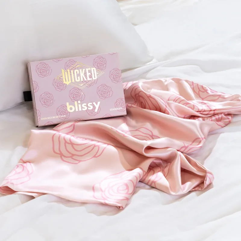 Pillowcase - Wicked - Perfectly Pink - Queen